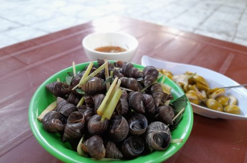 “Ăn ốc trông trăng”